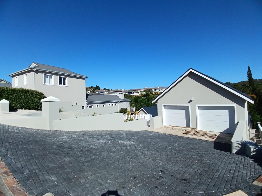 4 Bedroom Property for Sale in Hunters Estate Western Cape